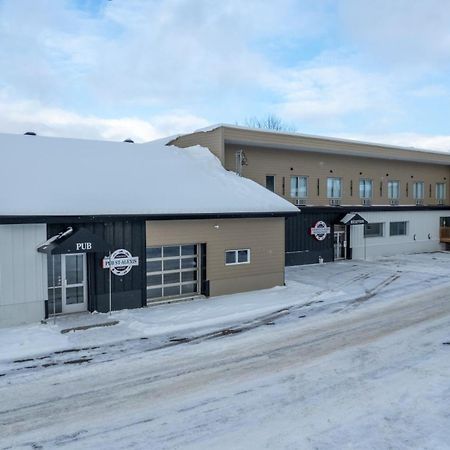 Hotel St-Alexis Saint-Raymond Exterior foto