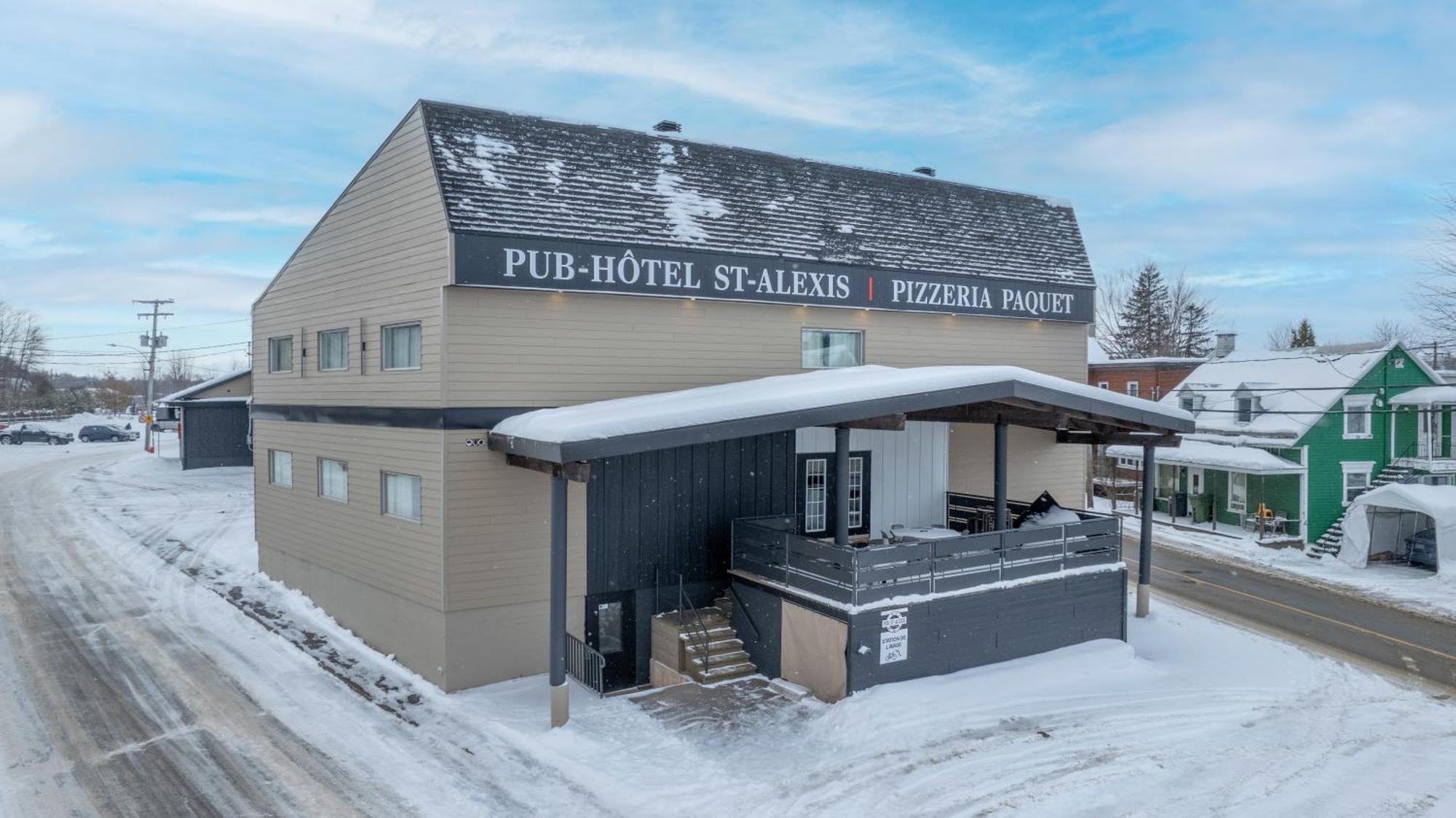 Hotel St-Alexis Saint-Raymond Exterior foto